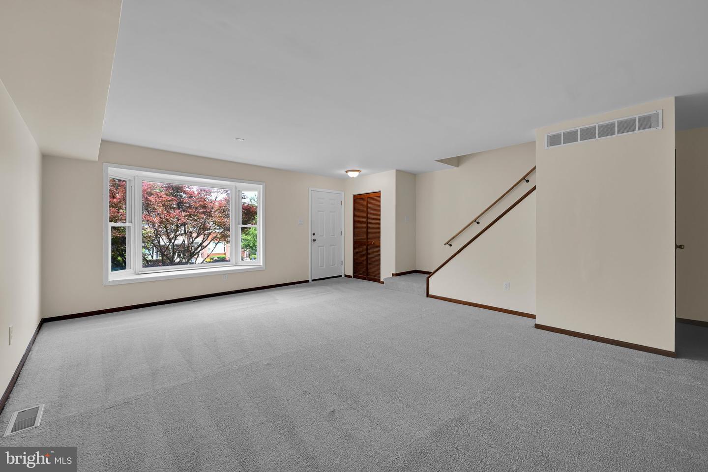 4169 Rittenhouse Ln Property Photo 8