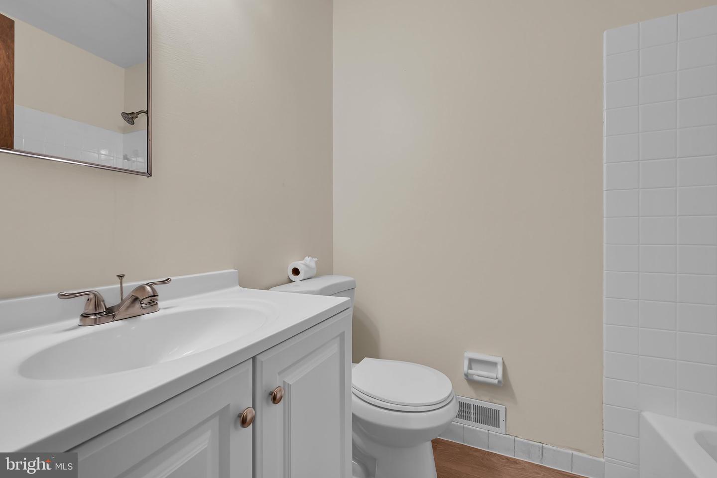 4169 Rittenhouse Ln Property Photo 32