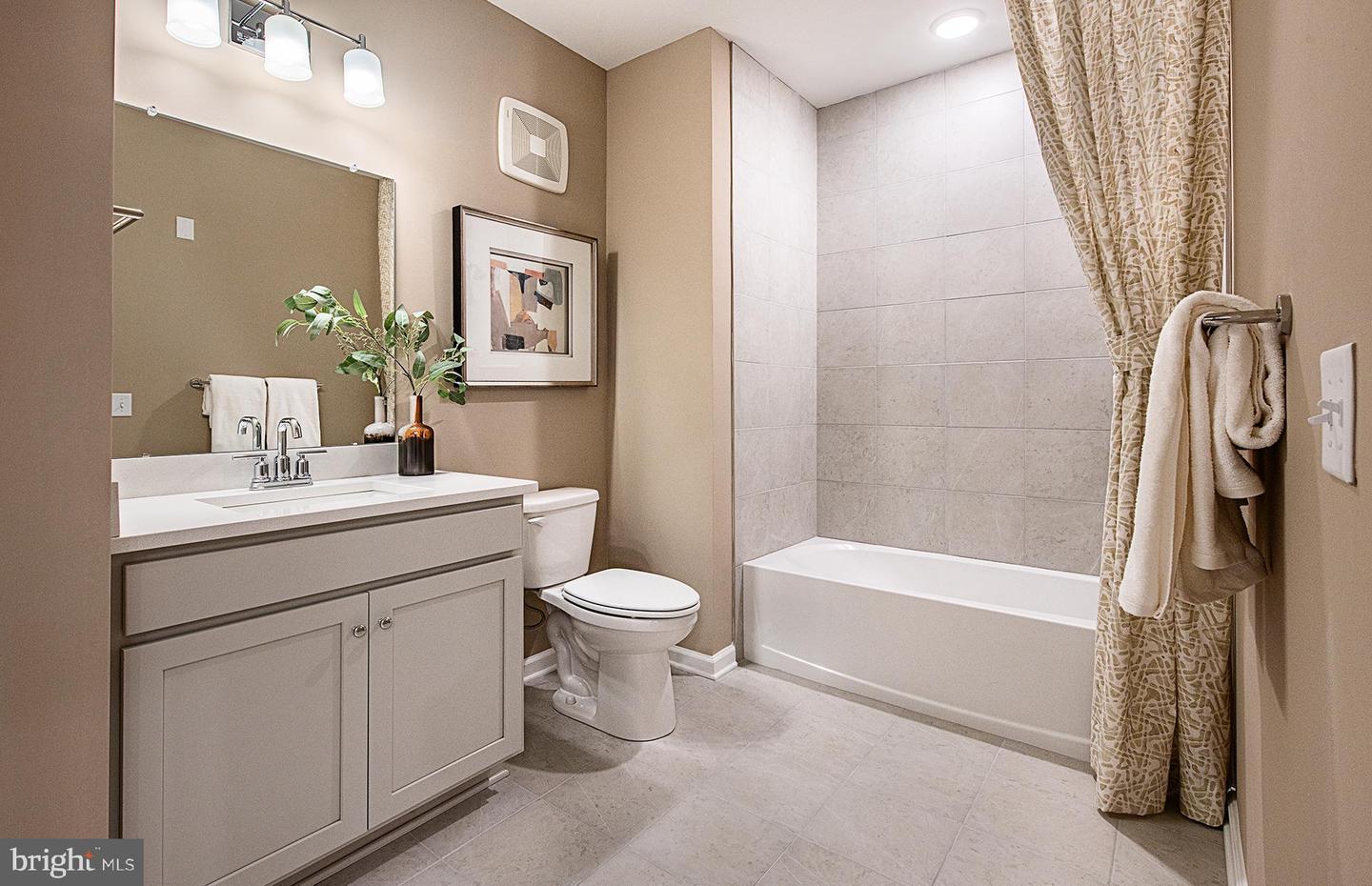421 Washington St #202 Cannon Property Photo 7