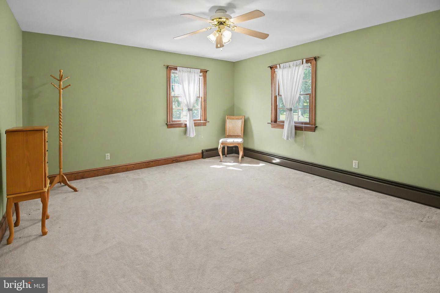 1881 Township Line Rd Property Photo 40