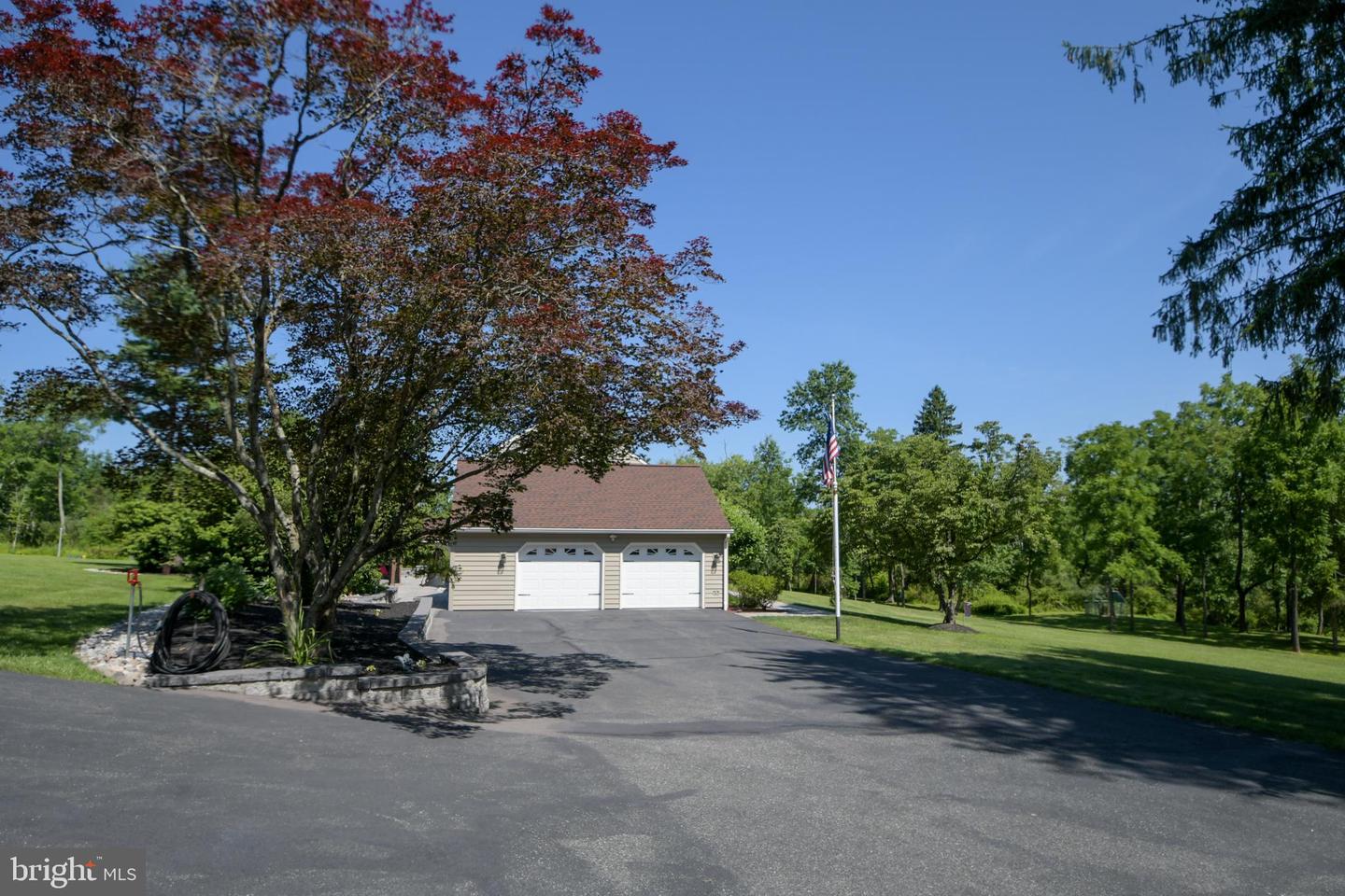 1881 Township Line Rd Property Photo 65