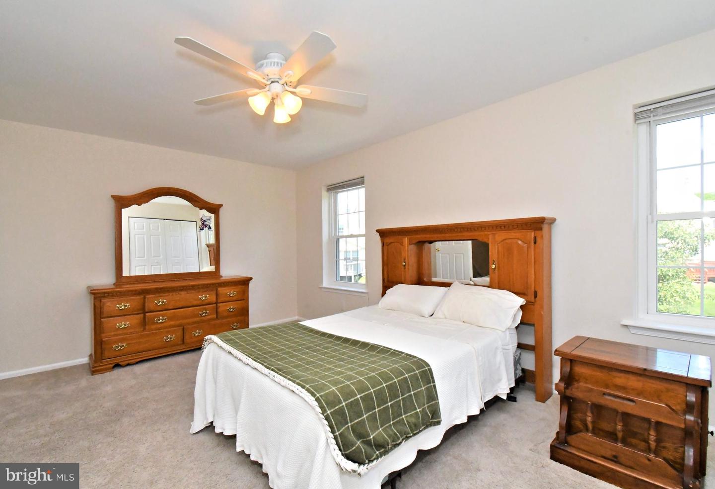 2489 Hillendale Dr Property Photo 28