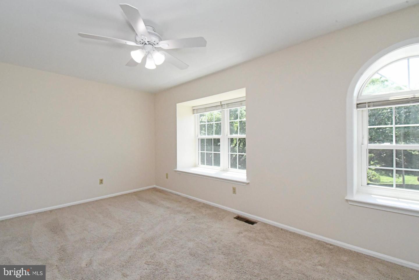 2489 Hillendale Dr Property Photo 36