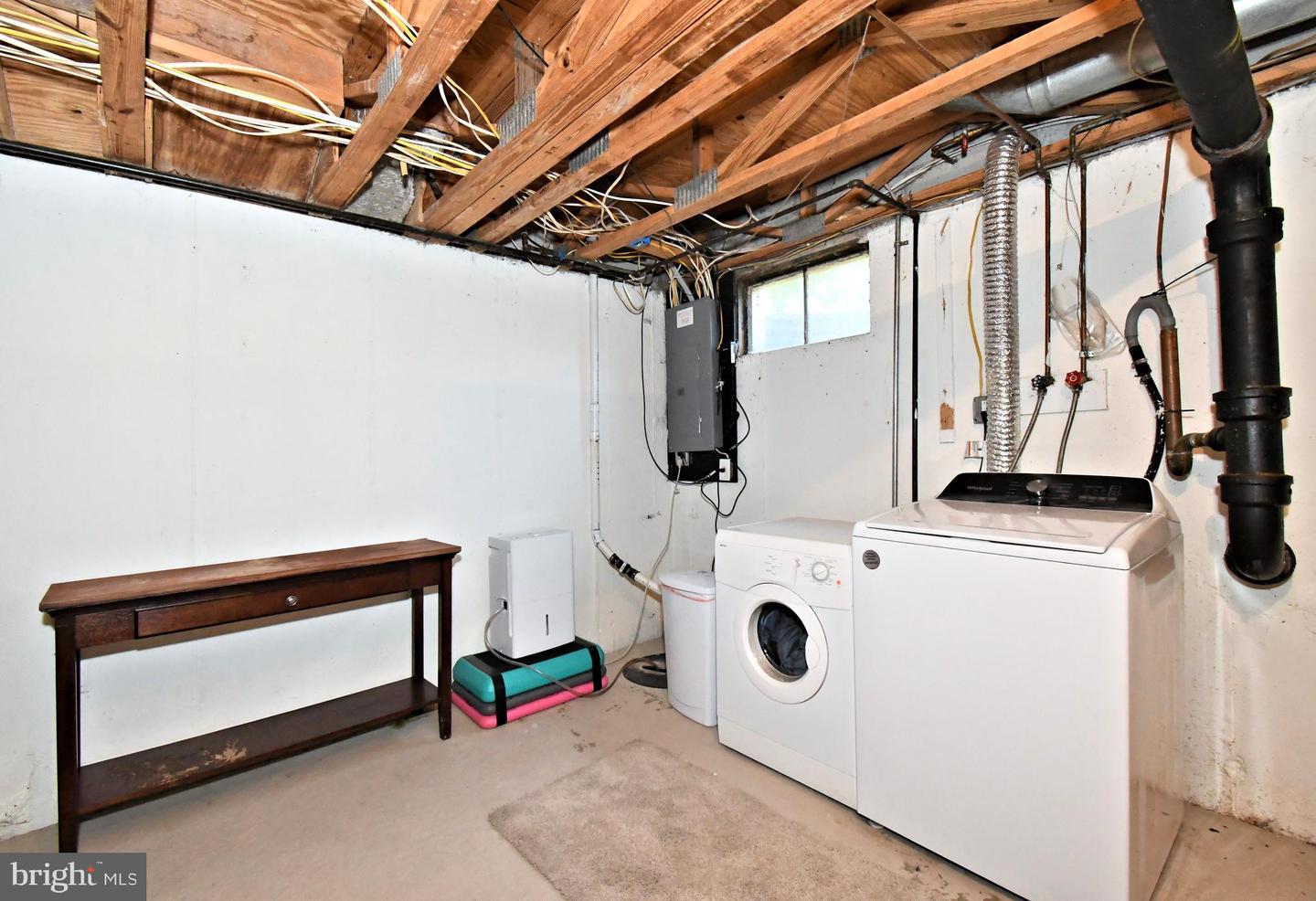 2489 Hillendale Dr Property Photo 46
