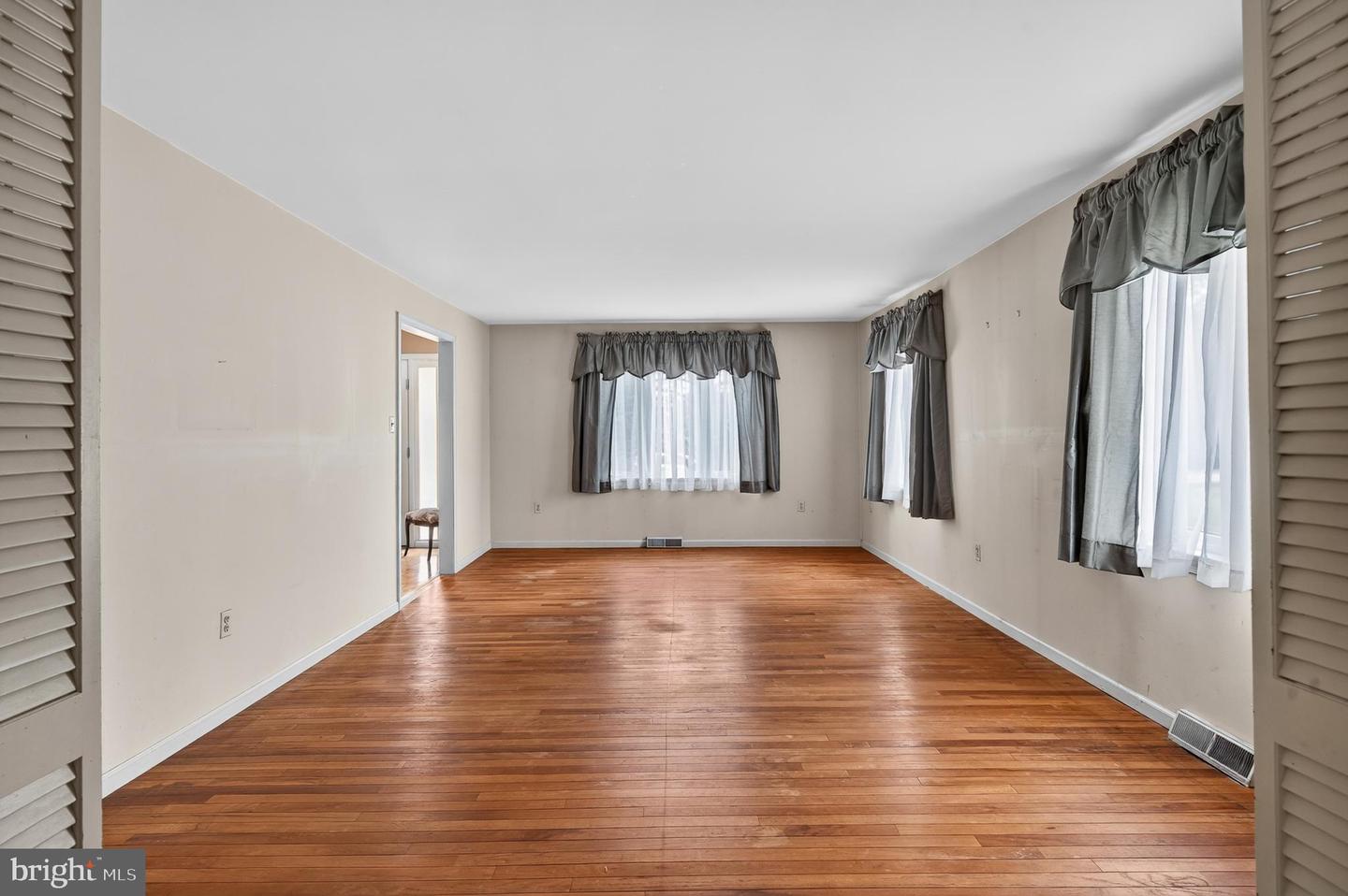 1381 Sumneytown Pike Property Photo 10