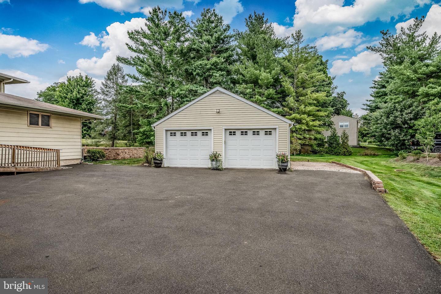 1381 Sumneytown Pike Property Photo 42
