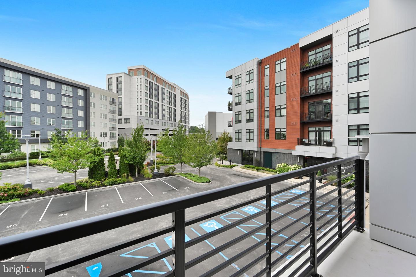 575 S Goddard Blvd #208 Property Photo 15