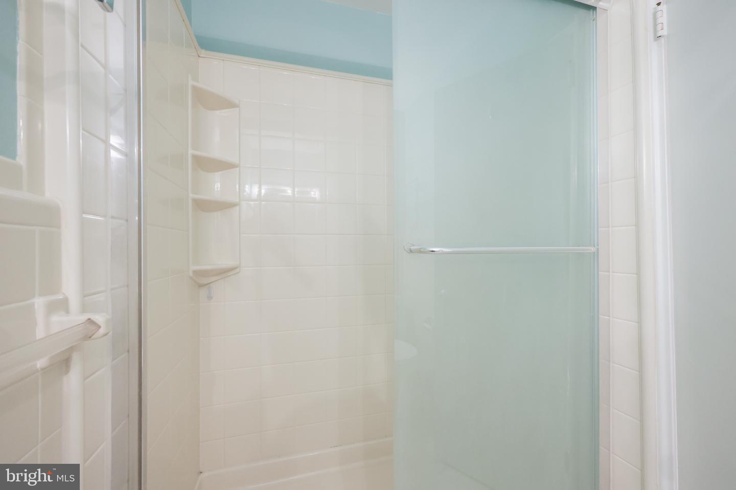 383 Lakeside Rd #205 Property Photo 11