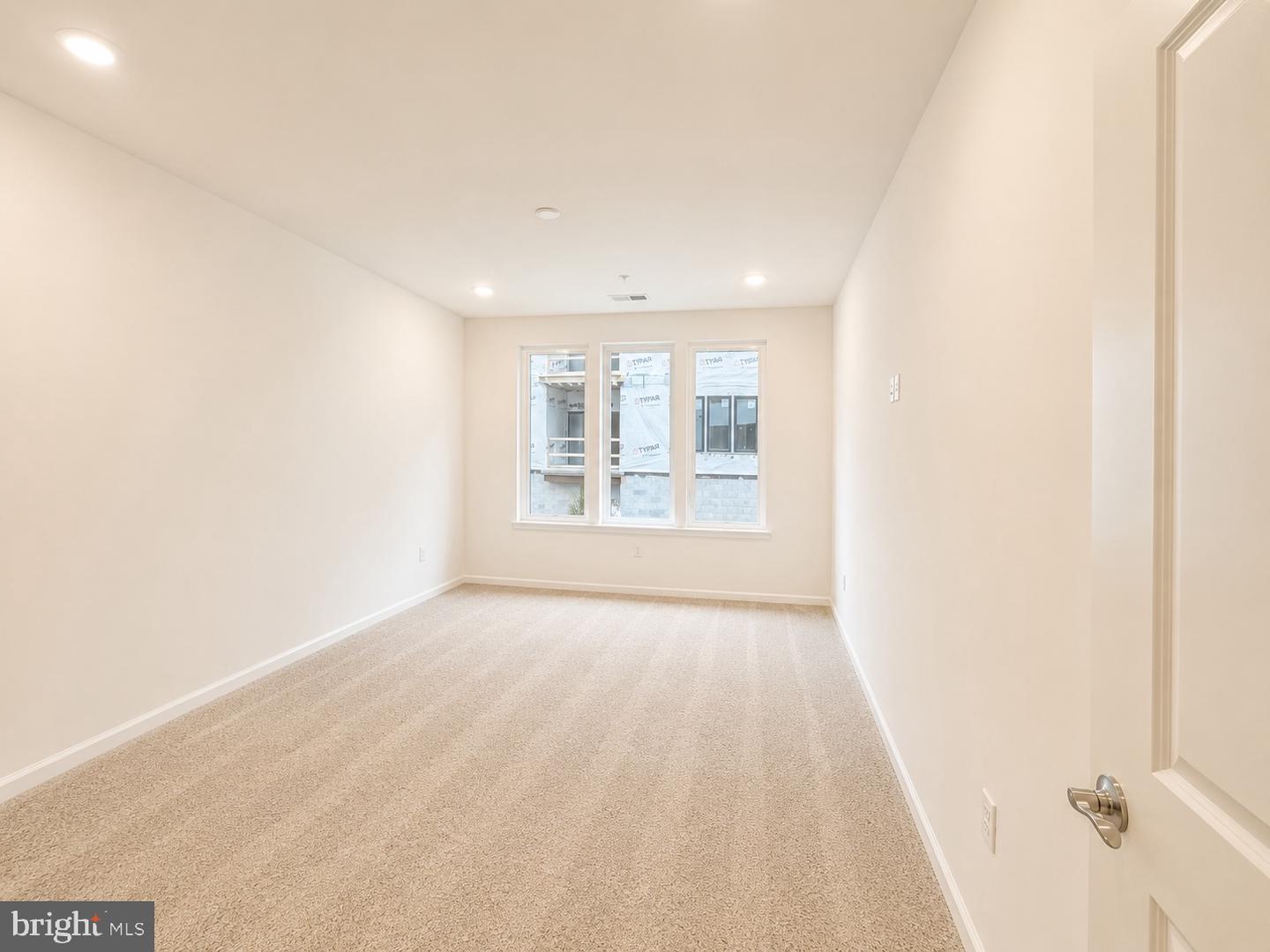 421 Washington St #1103 Property Photo 14