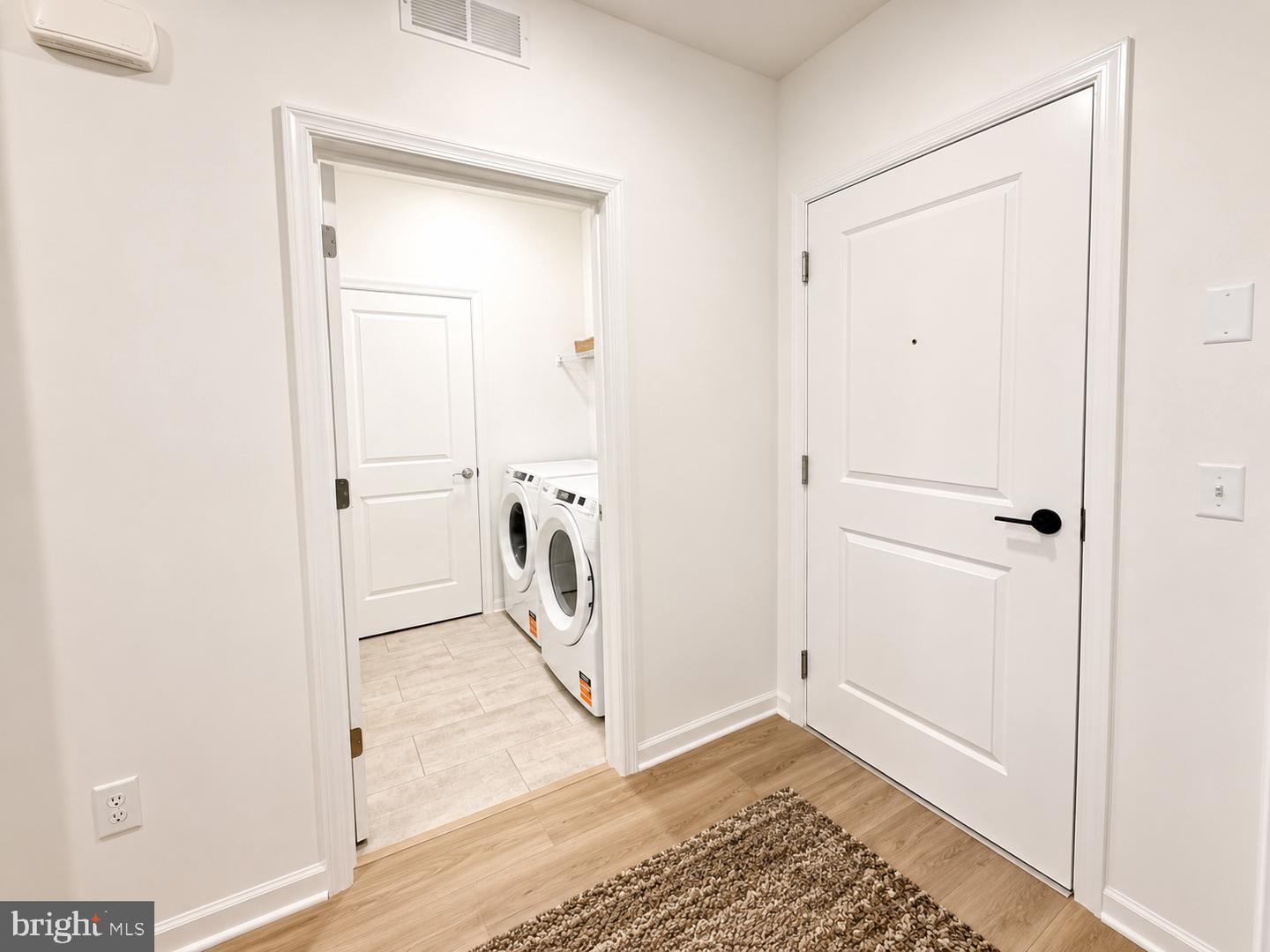 421 Washington St #1103 Property Photo 18