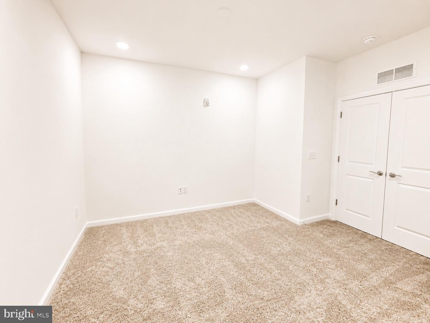421 Washington St #1103 Property Photo 20