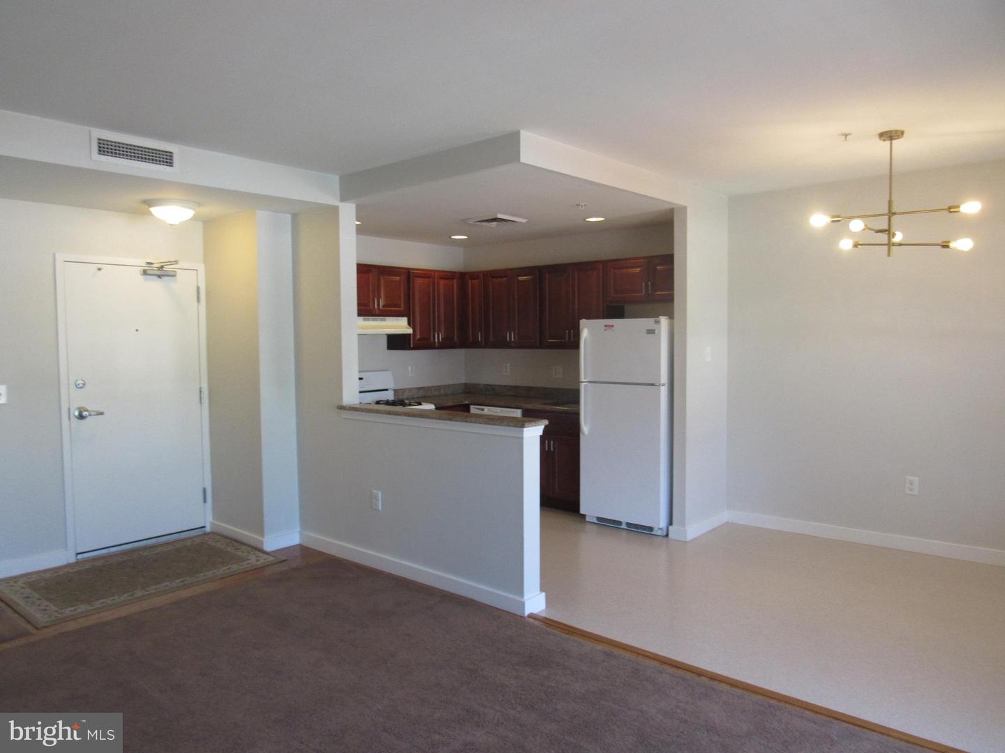 1600 Church Rd #b-211 Property Photo 9