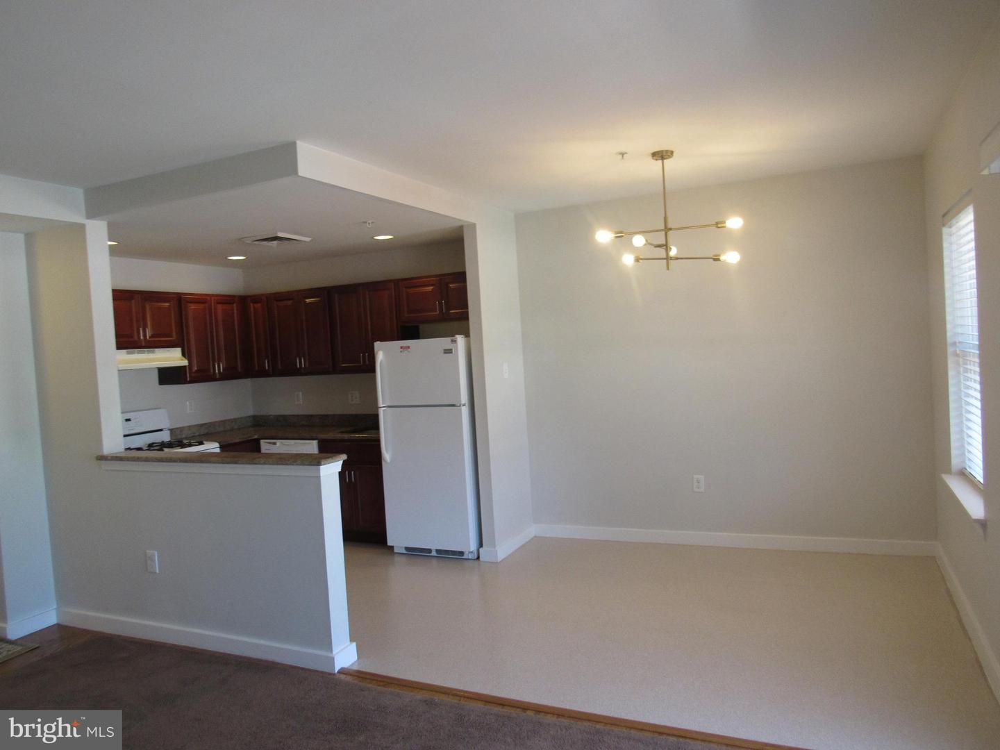 1600 Church Rd #b-211 Property Photo 10