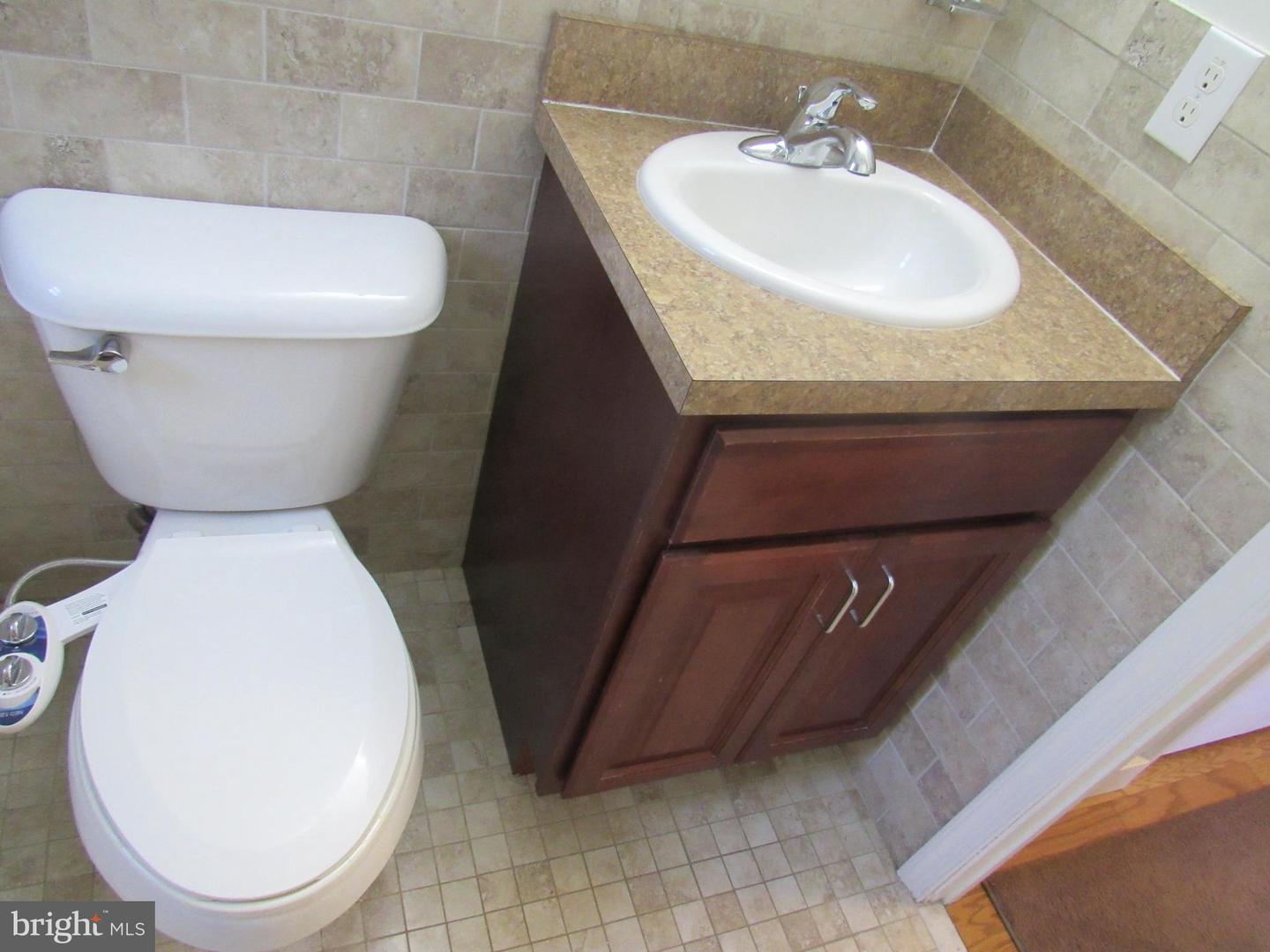 1600 Church Rd #b-211 Property Photo 16