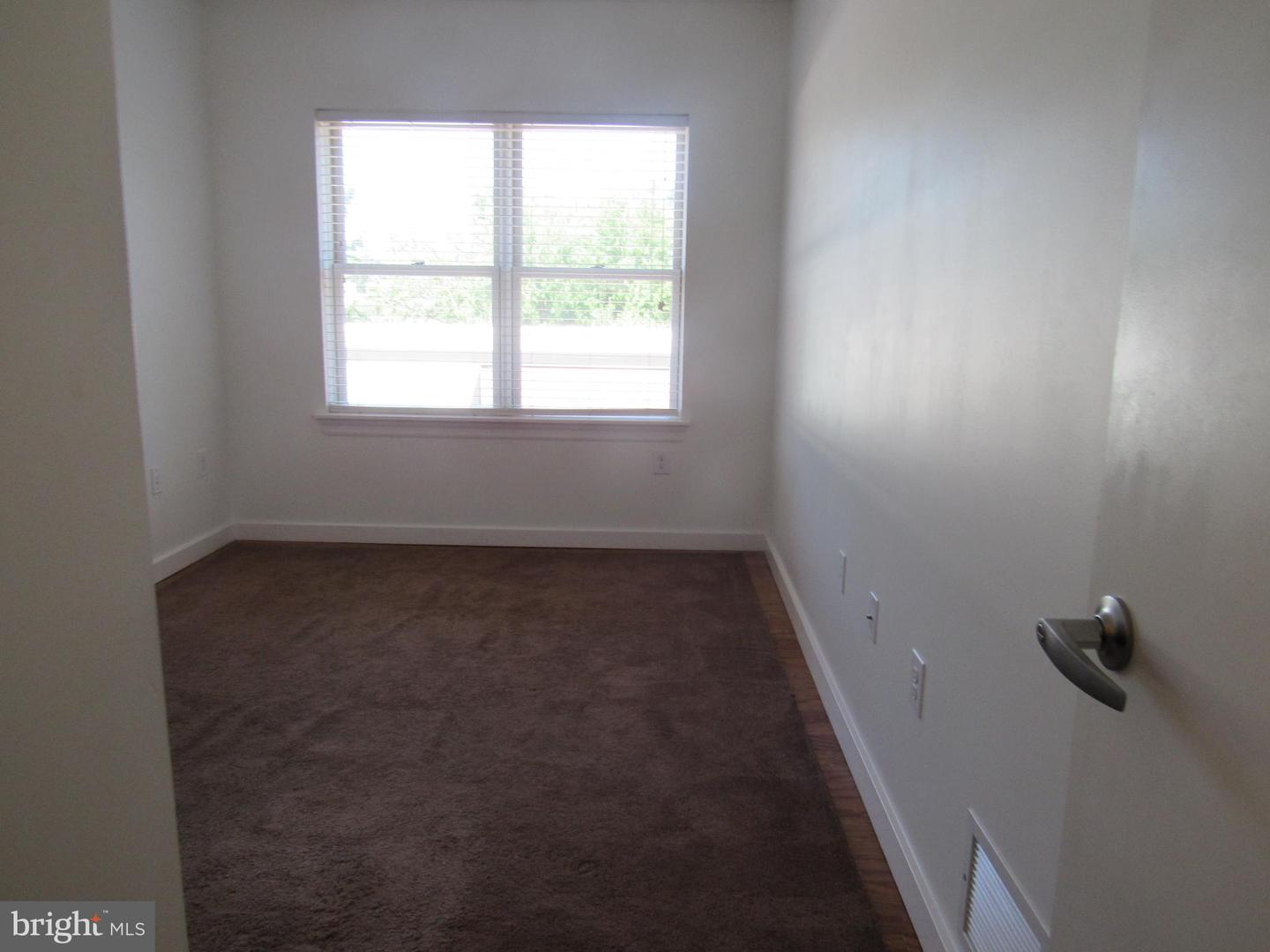 1600 Church Rd #b-211 Property Photo 22
