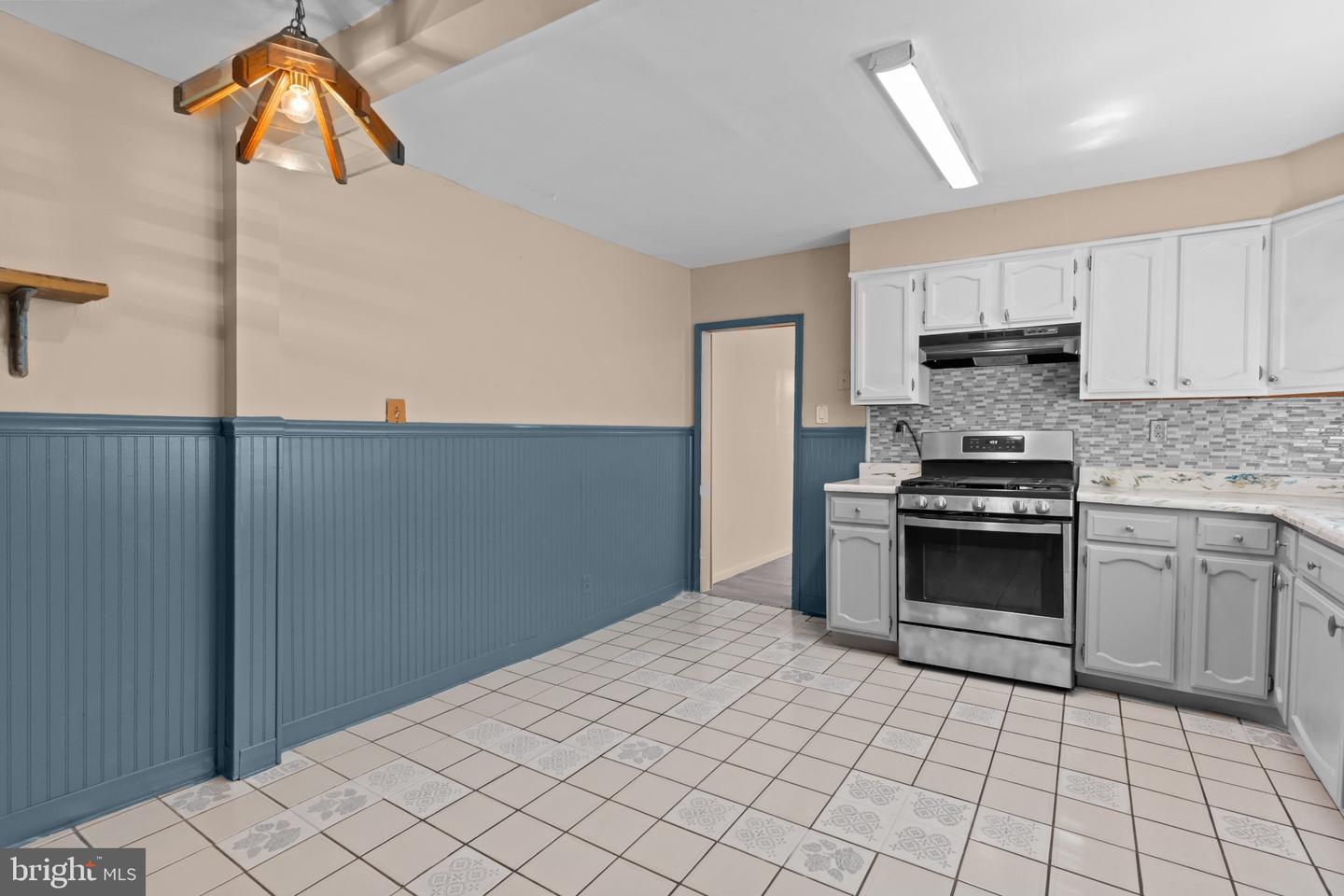 129 Blake Ave Property Photo 10