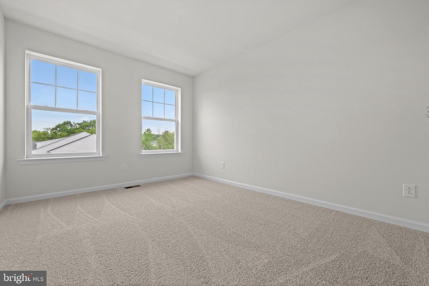 306 East Sawyer Court Property Photo 26