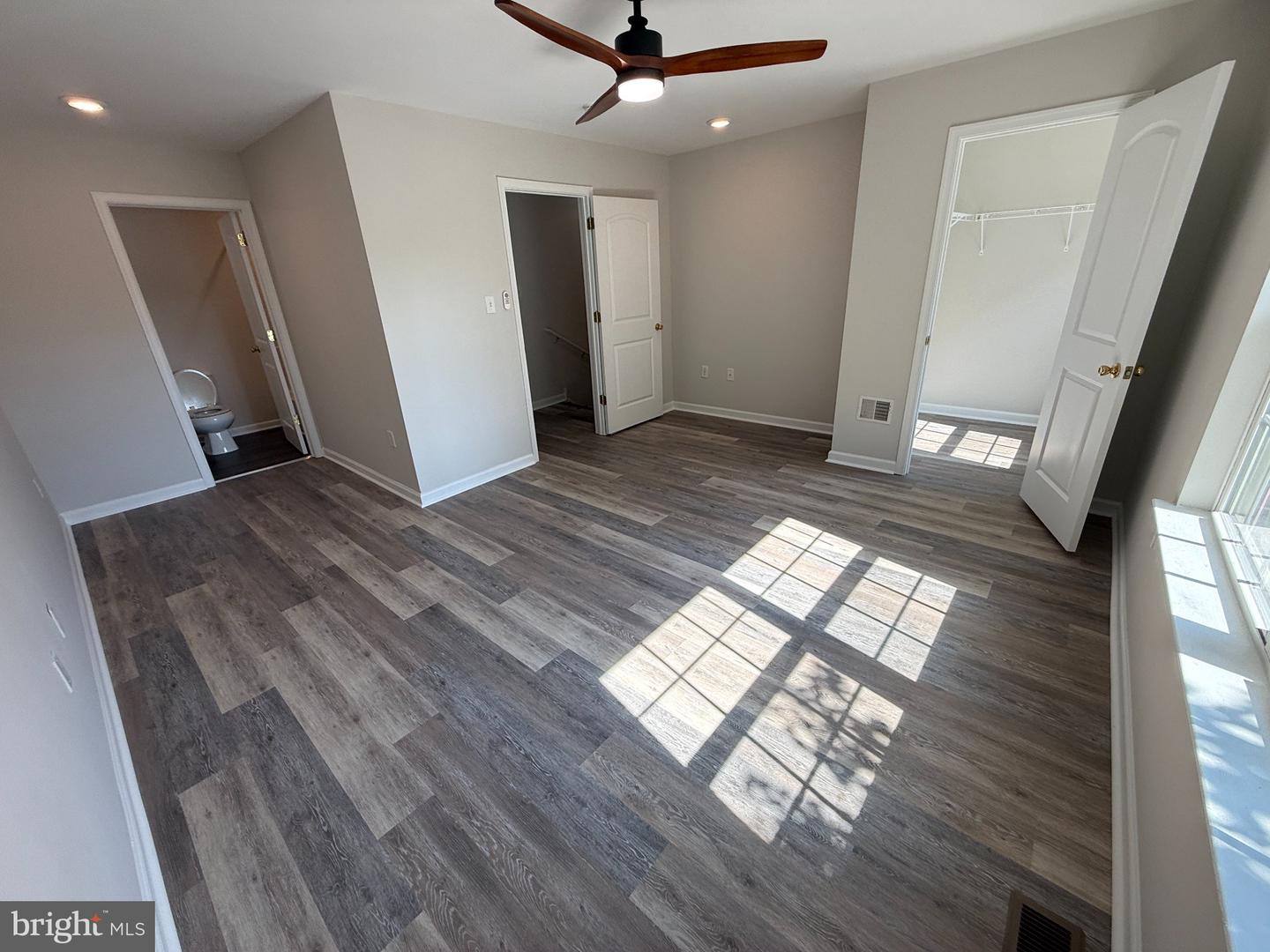135 S Charlotte St # Property Photo 11
