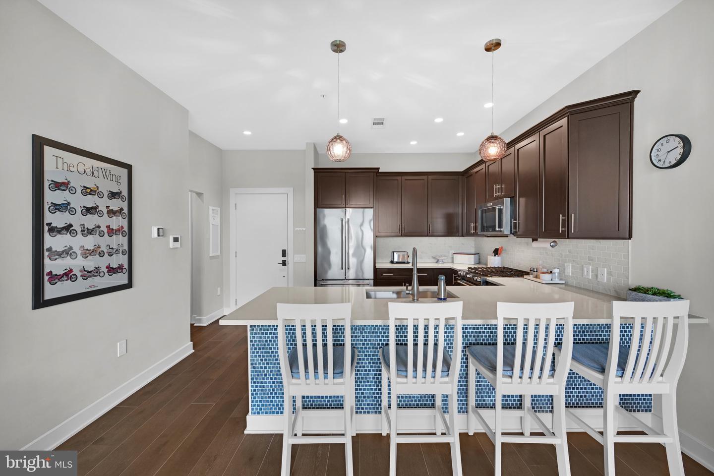 575 S Goddard Blvd #514 Property Photo 9