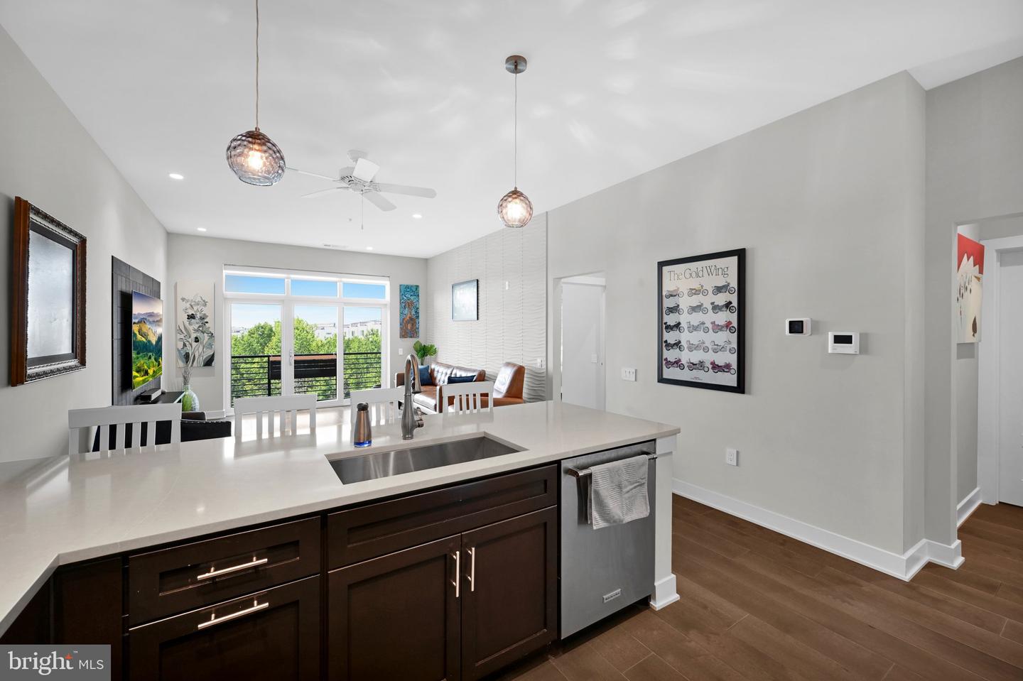 575 S Goddard Blvd #514 Property Photo 11