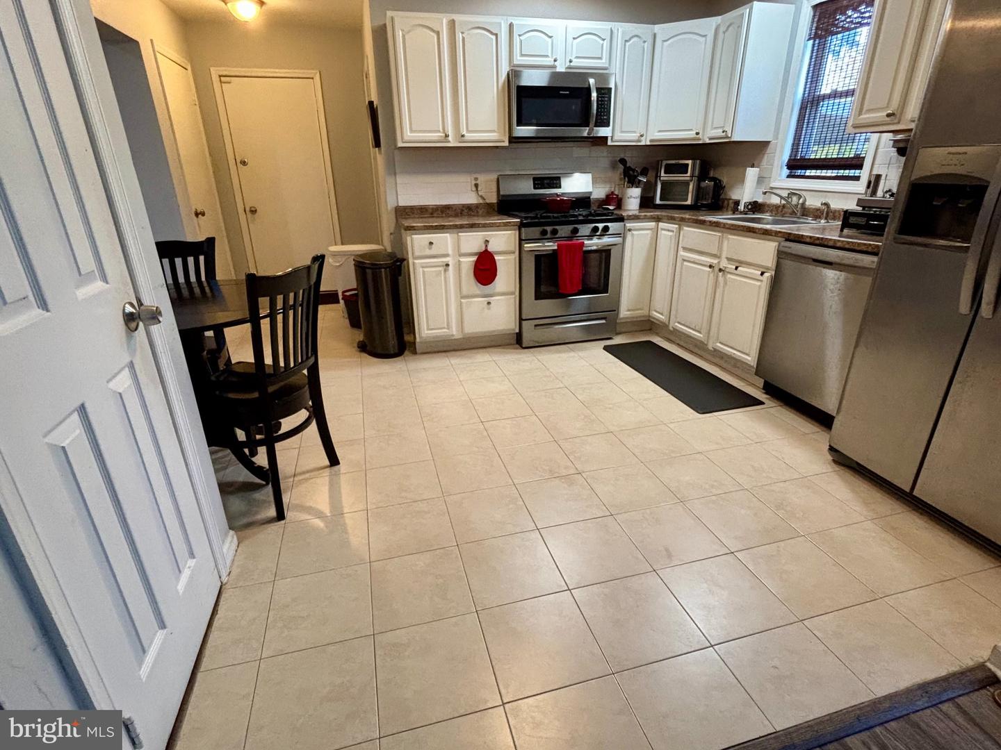 229 Shelmire St # Property Photo 7