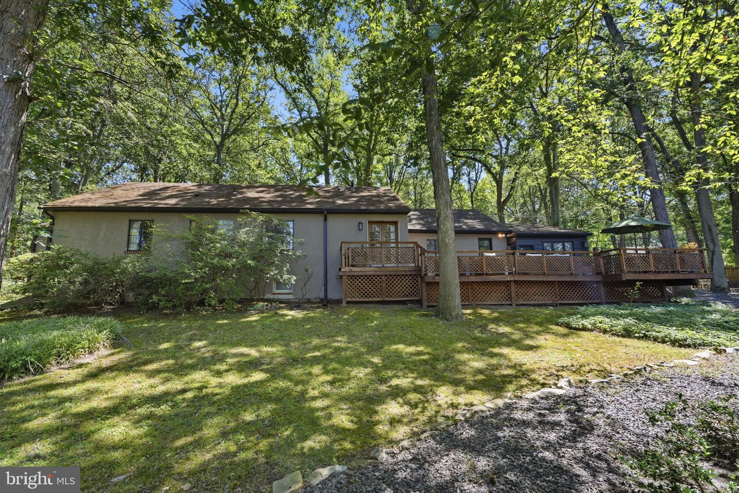 2030 Willow Brook Dr Property Photo 4