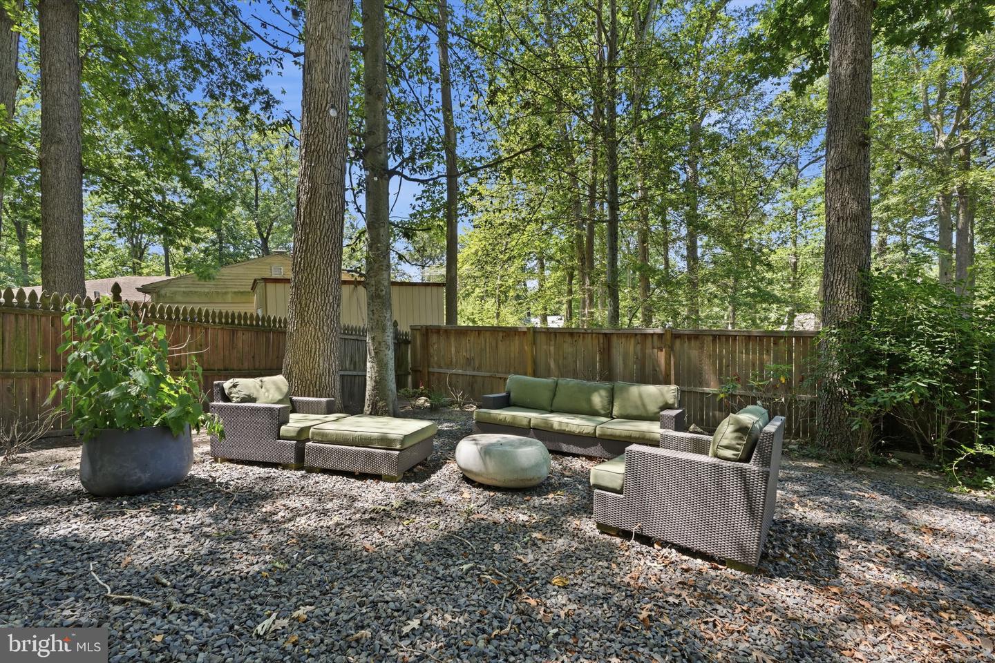 2030 Willow Brook Dr Property Photo 13