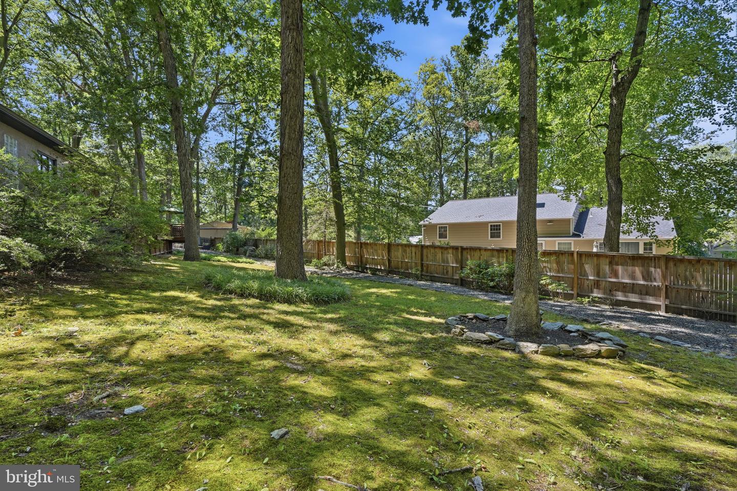 2030 Willow Brook Dr Property Photo 23