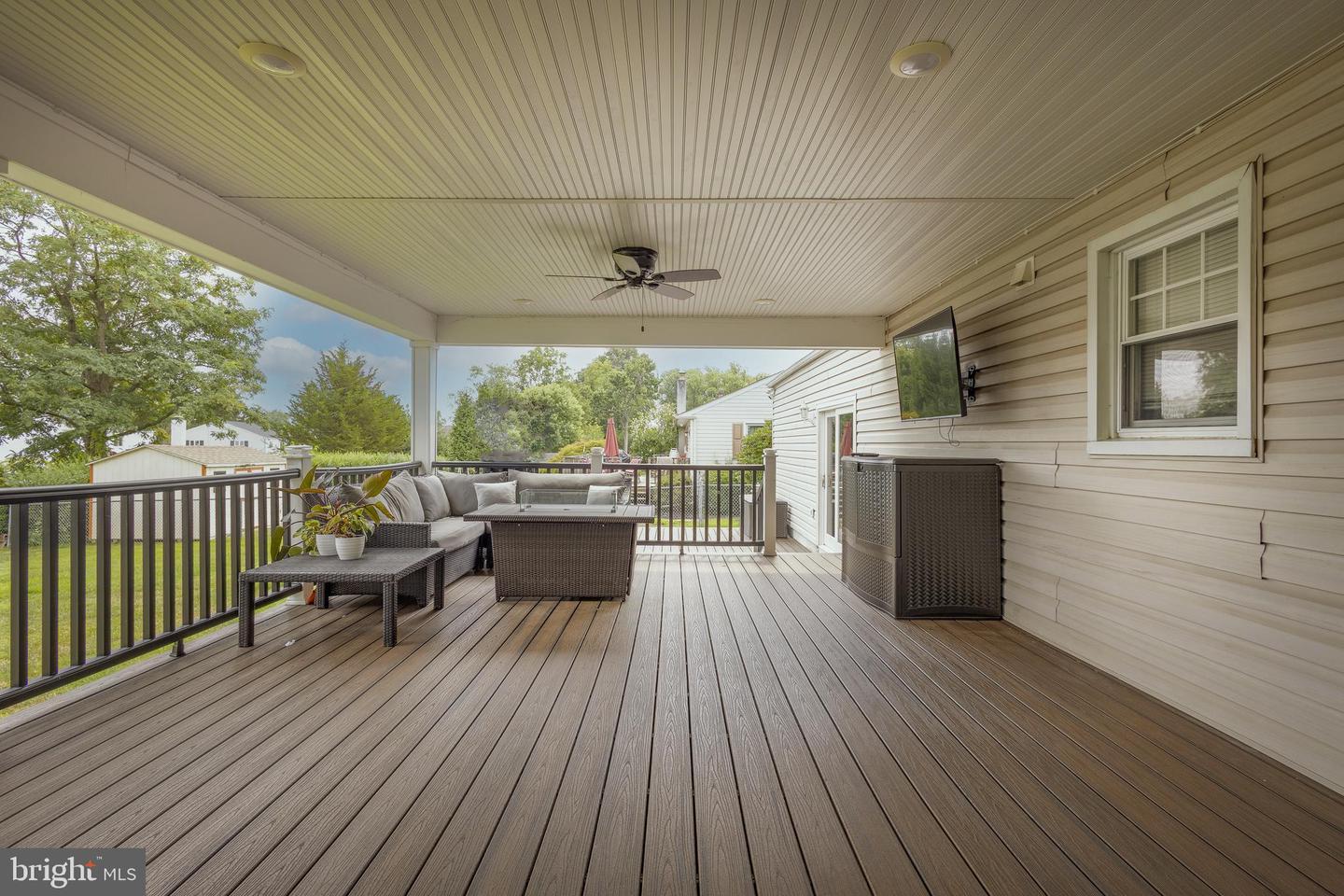 510 Long Lane Property Photo 35