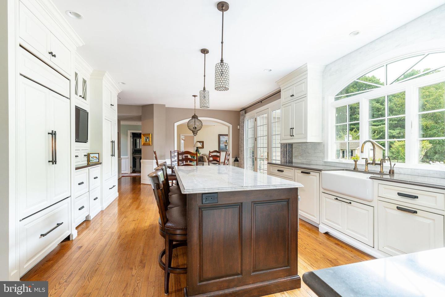 504 Hobby Horse Hill Property Photo 6
