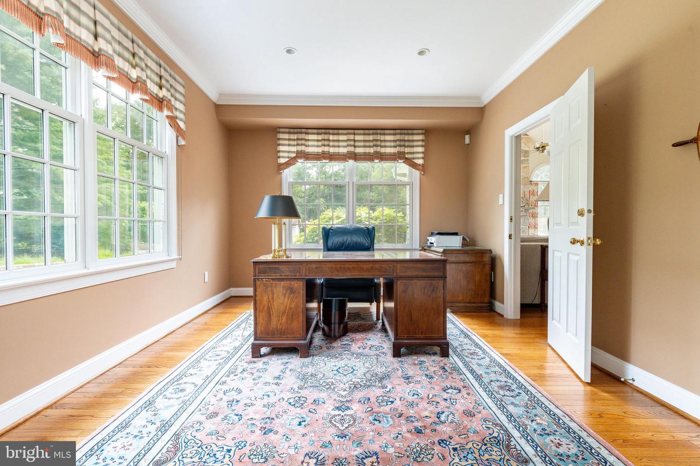 504 Hobby Horse Hill Property Photo 14