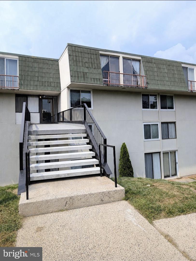 3413 Forest Ln #c-13 Property Photo 1