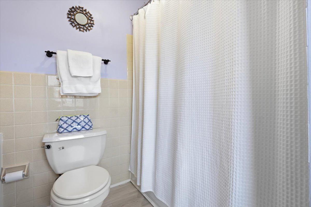 29 Barclay #204 U-29 Property Photo 25