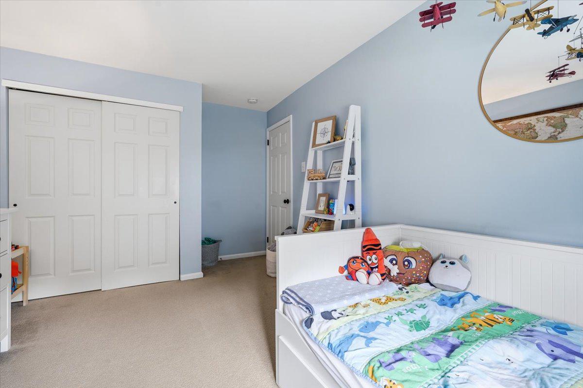 29 Barclay #204 U-29 Property Photo 27