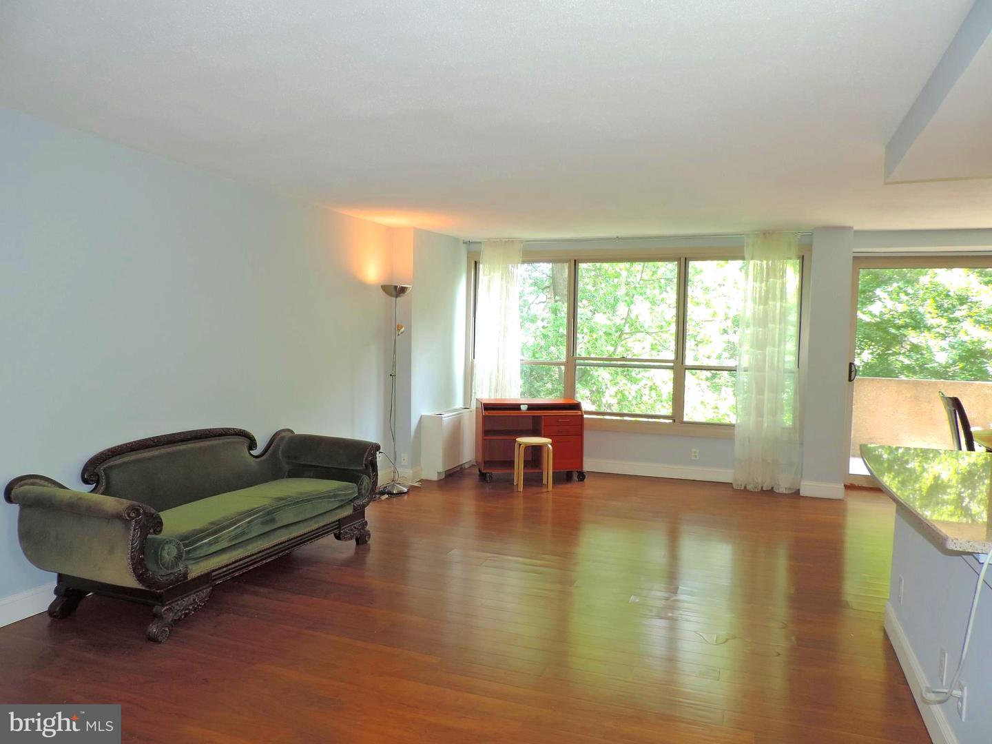 1001 City Ave #e-923 Property Photo 2