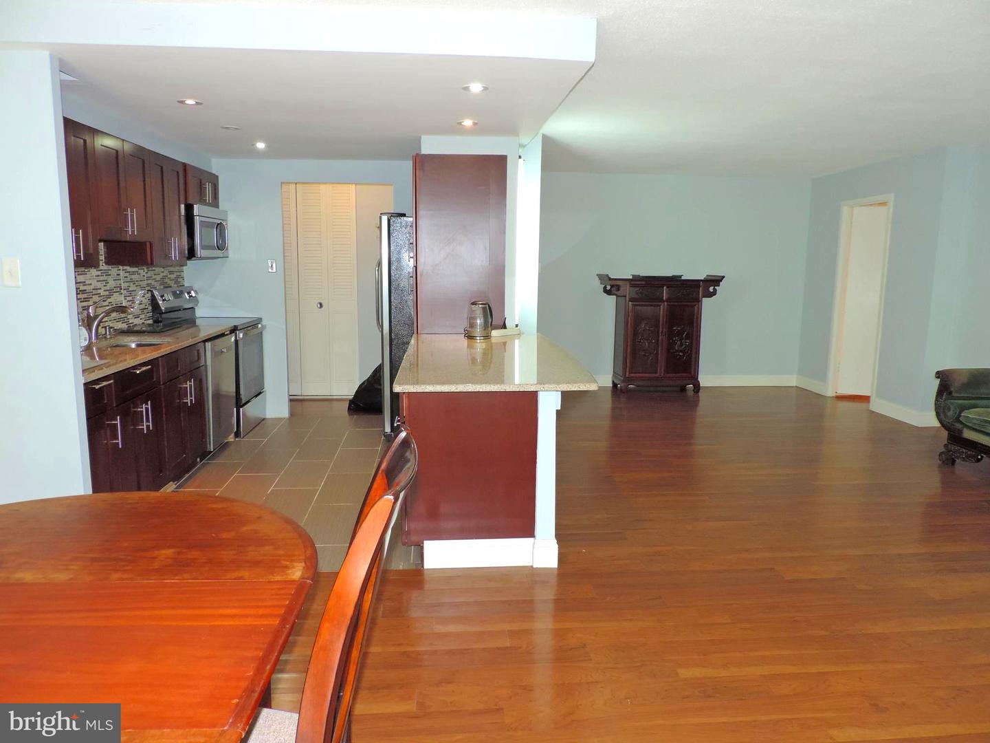 1001 City Ave #e-923 Property Photo 8