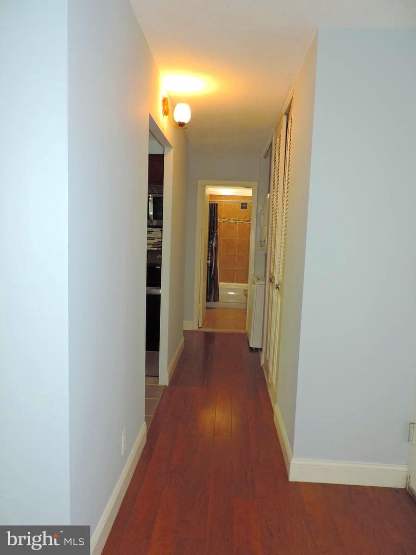 1001 City Ave #e-923 Property Photo 14