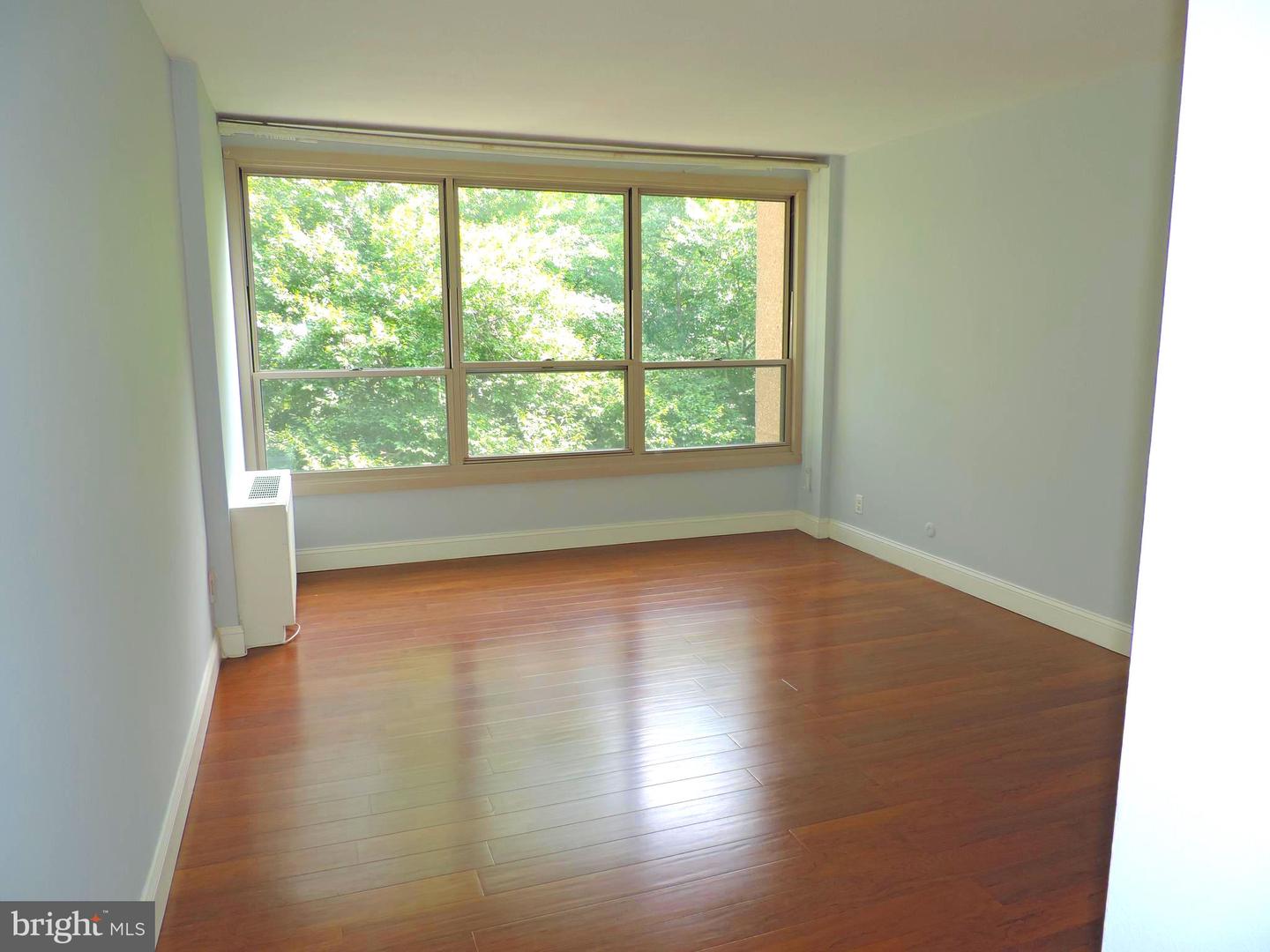1001 City Ave #e-923 Property Photo 22