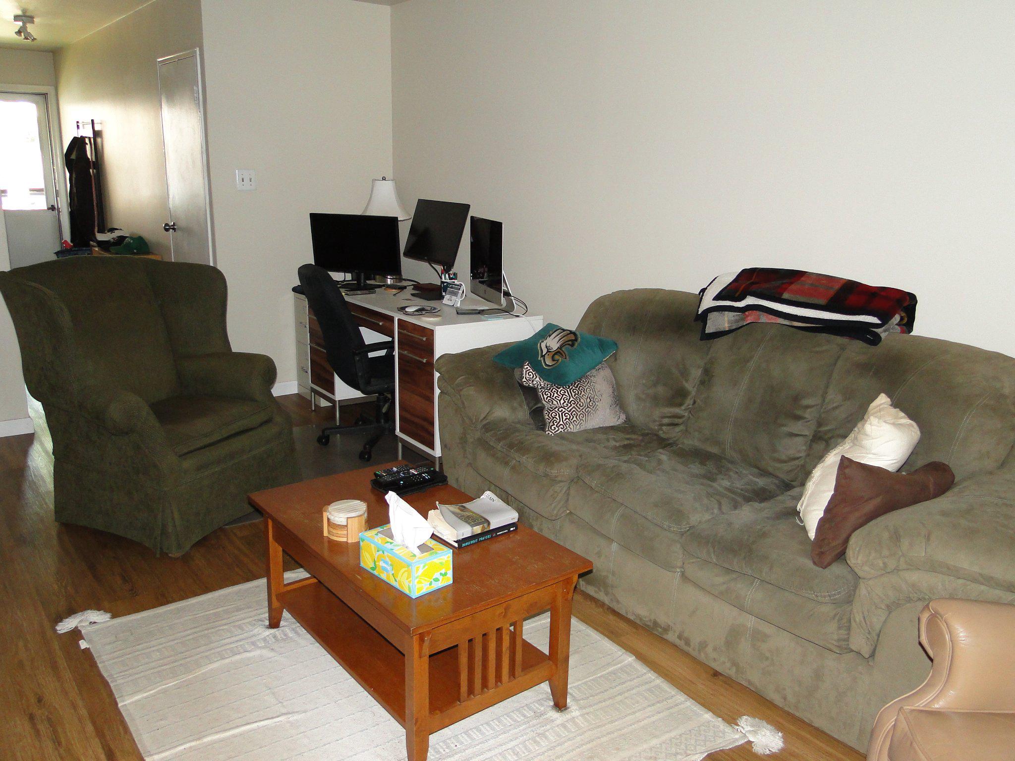 8 Shannon Dr Property Photo 4