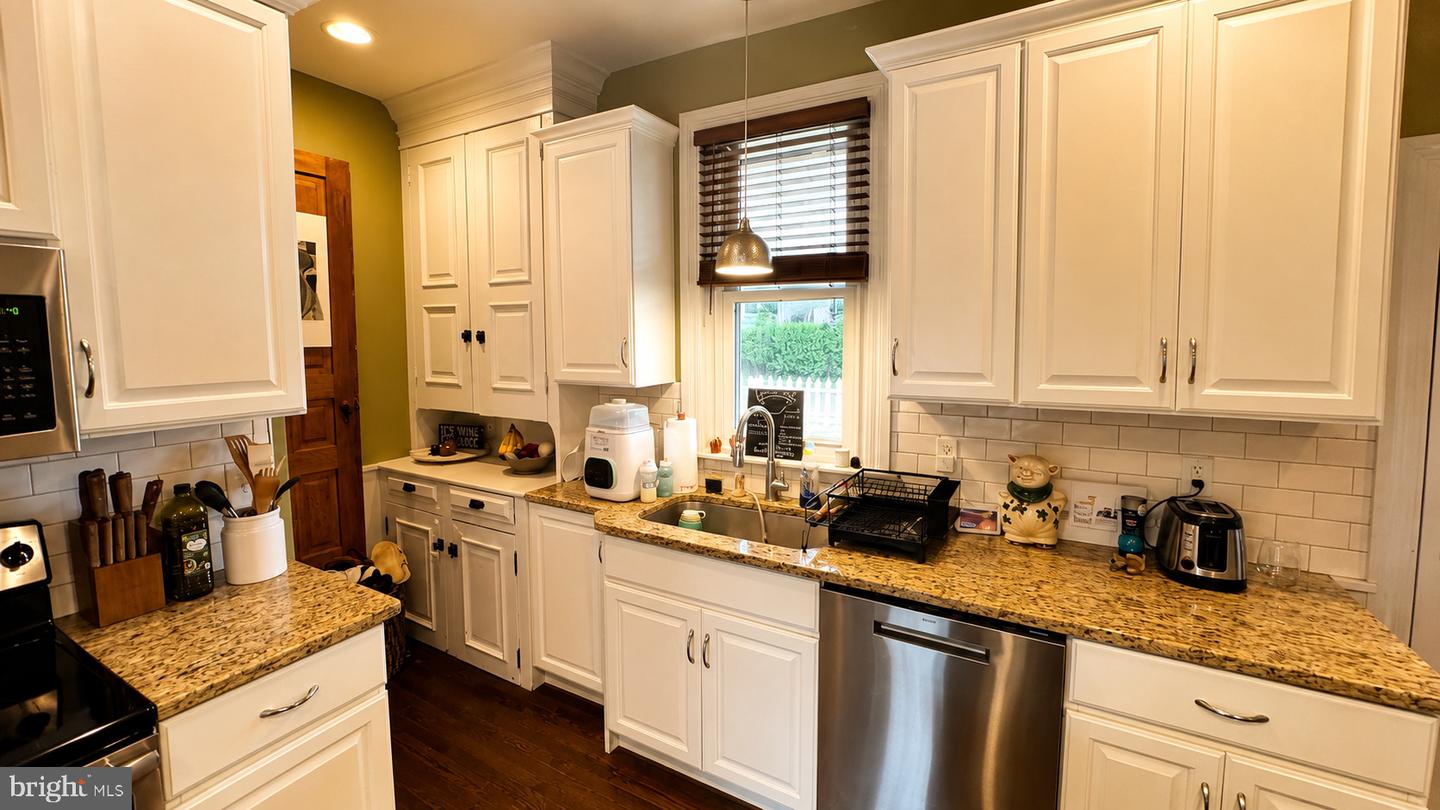 145 Hoffmansville Rd Property Photo 17