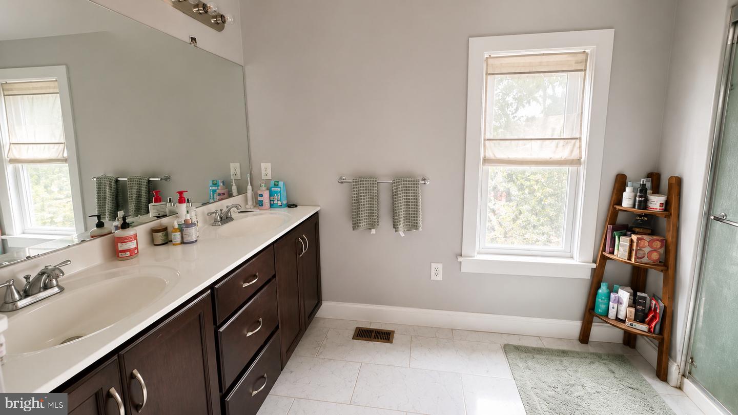 145 Hoffmansville Rd Property Photo 24