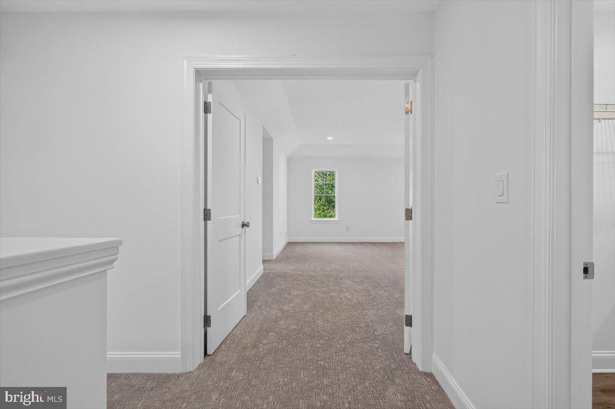 221 Fortuna Dr Property Photo 27