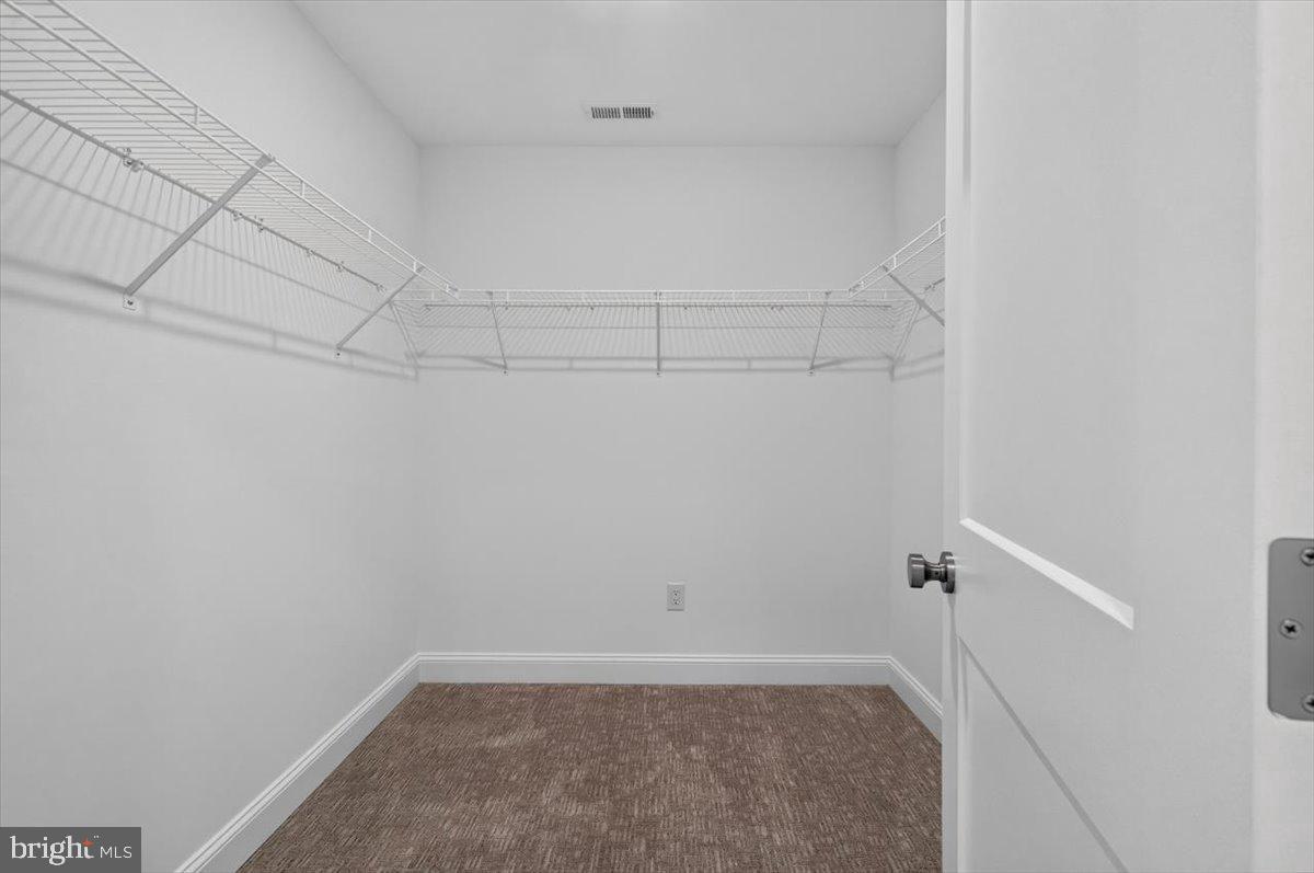 221 Fortuna Dr Property Photo 32