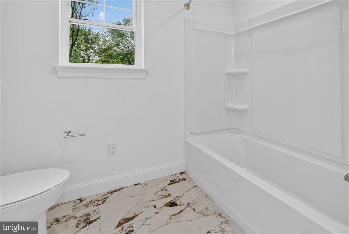 221 Fortuna Dr Property Photo 43