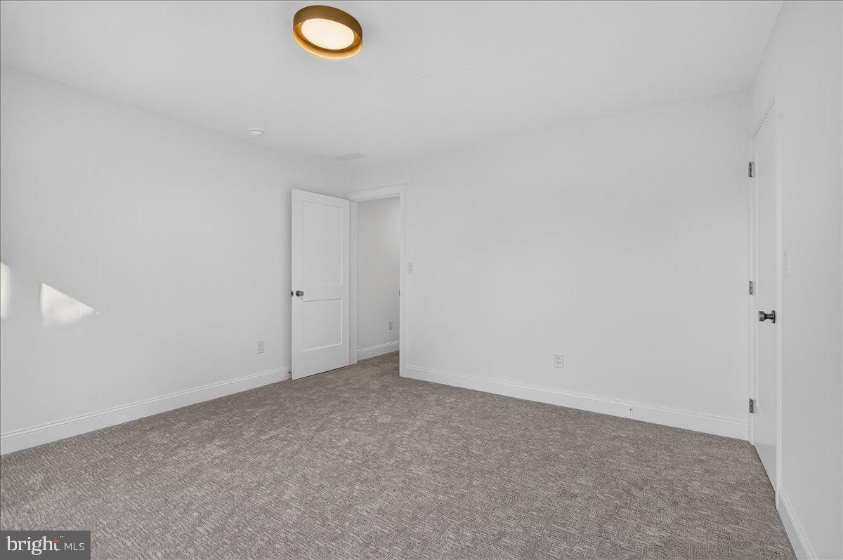 221 Fortuna Dr Property Photo 50