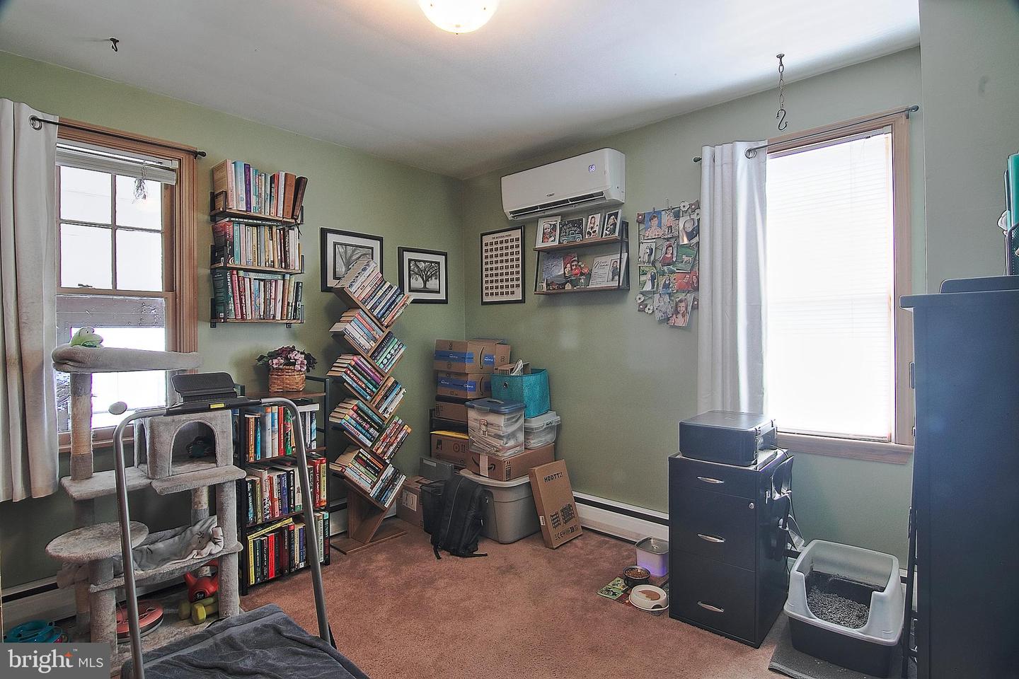 1032 N Warren St Property Photo 13