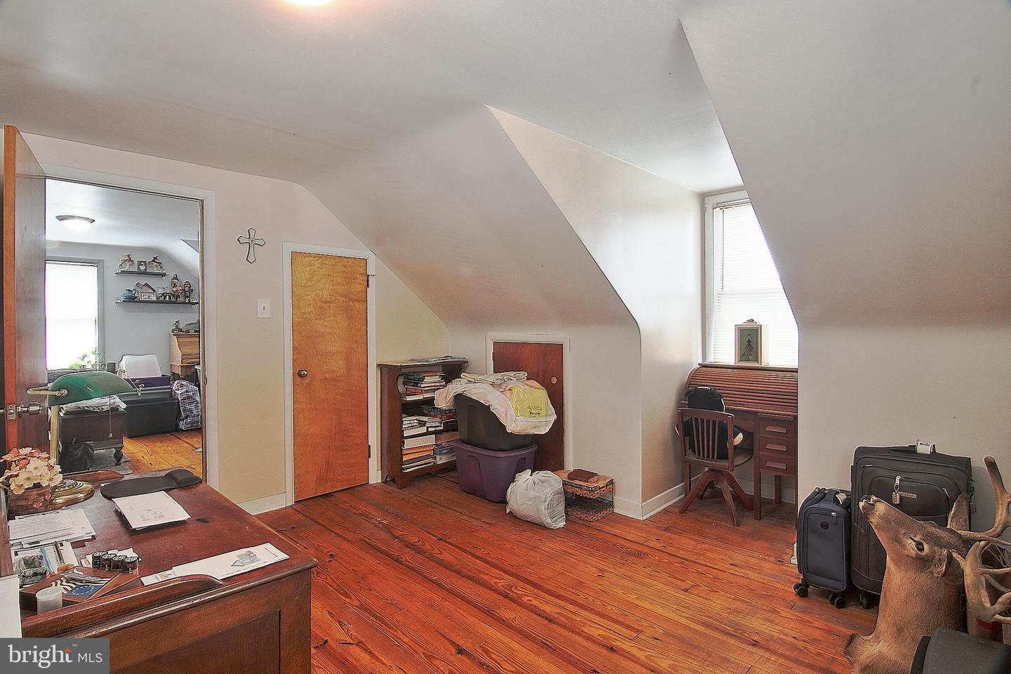 1032 N Warren St Property Photo 18