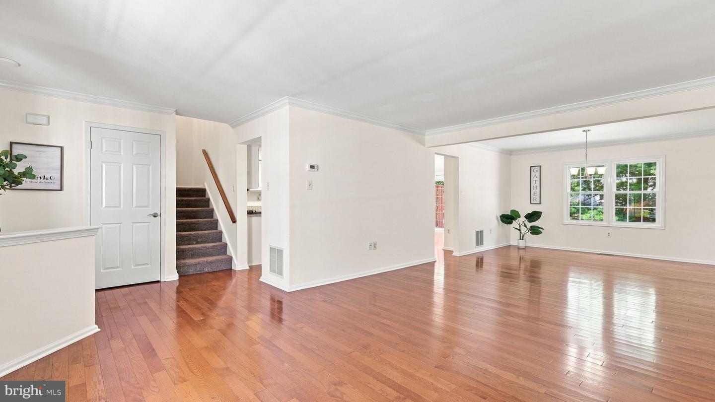 107 Sidesaddle Way Property Photo 8