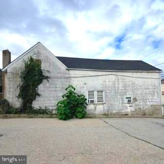 803 Forrest St Property Photo 4