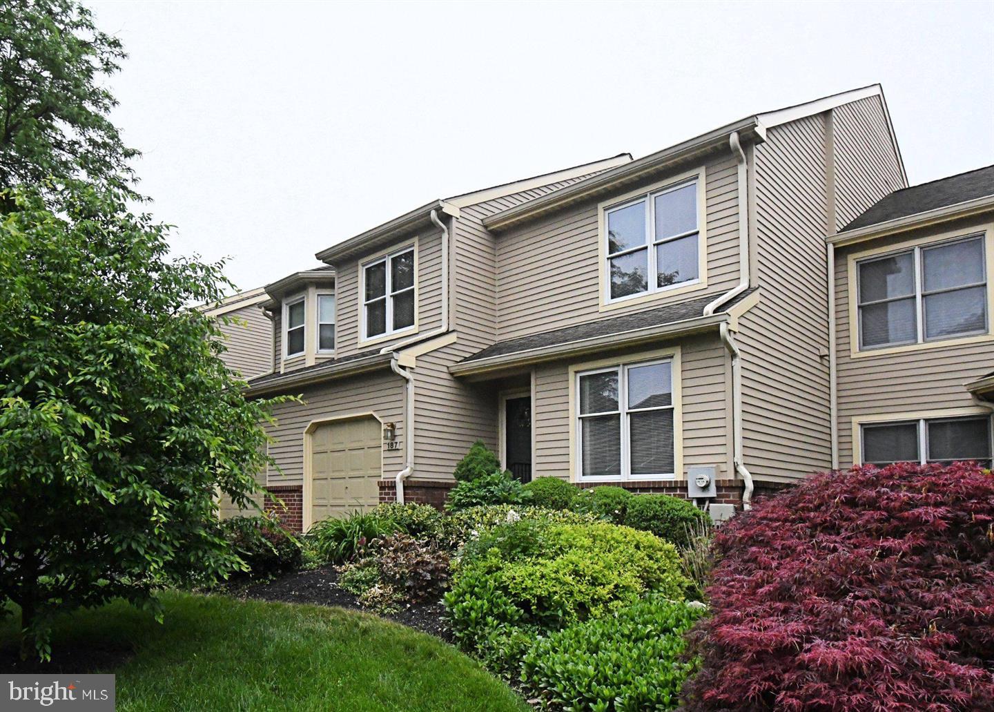 187 Pinecrest Ln Property Photo 1